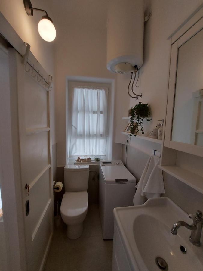Apartment Kal ซาดาร์ ภายนอก รูปภาพ
