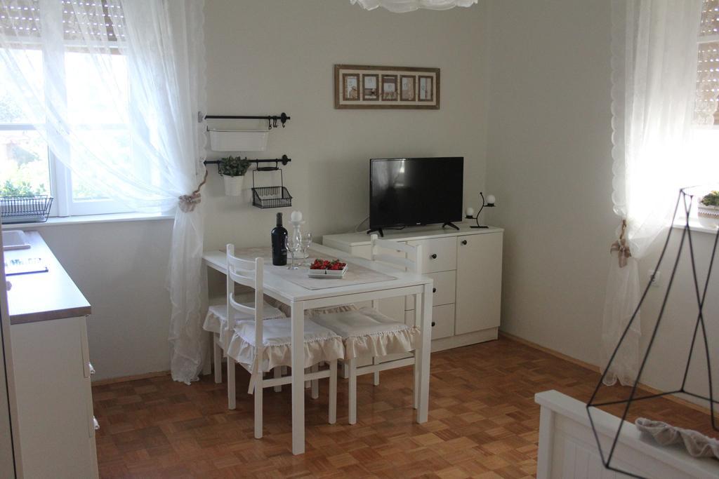 Apartment Kal ซาดาร์ ภายนอก รูปภาพ