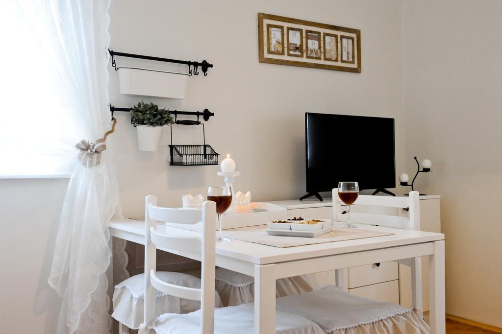 Apartment Kal ซาดาร์ ภายนอก รูปภาพ